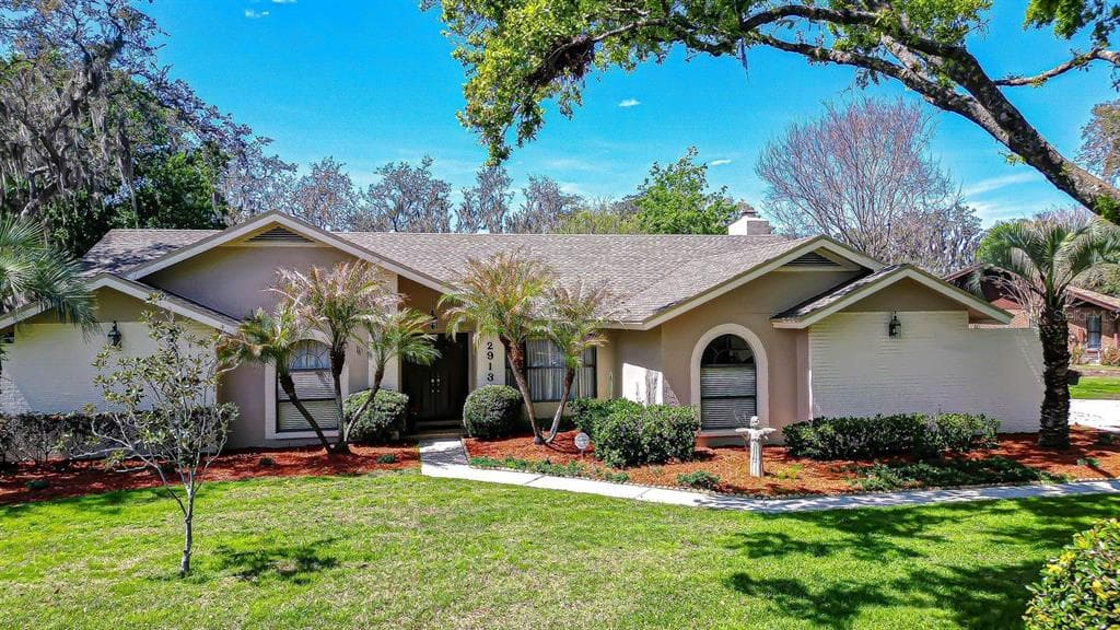 2913 FOREST CLUB DRIVE PLANT CITY, FL 33566