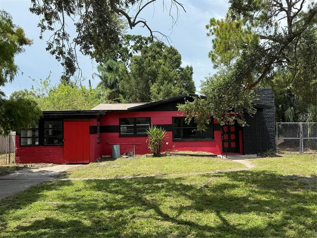 4407 W PRICE AVENUE TAMPA, FL 33611
