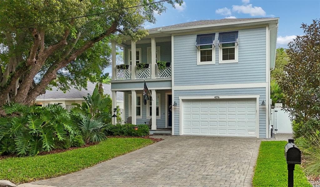 4216 W LEONA STREET TAMPA, FL 33629