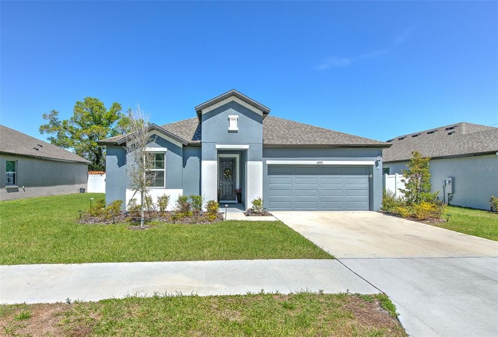 34991 MULRION DRIVE ZEPHYRHILLS, FL 33541