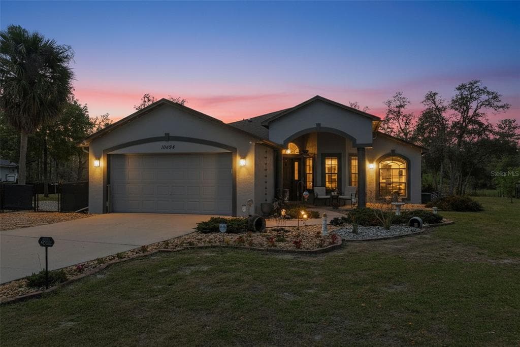 10494 DESERT SPARROW AVENUE WEEKI WACHEE, FL 34613