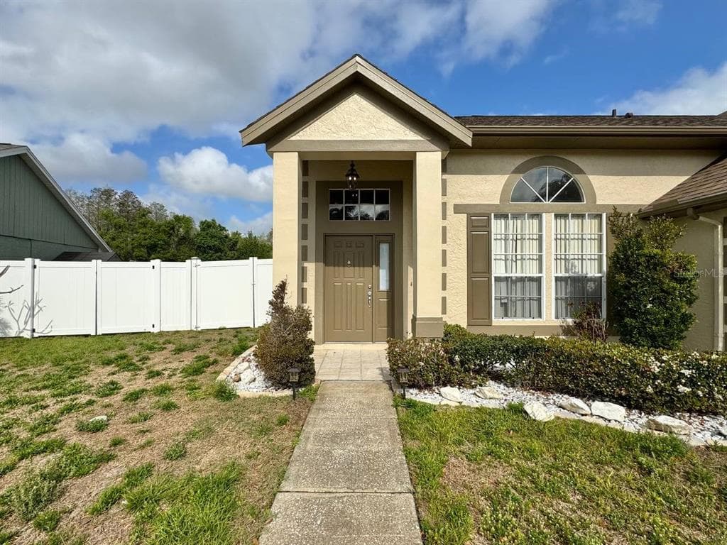 5333 CASA NUEVA DRIVE NEW PORT RICHEY, FL 34655