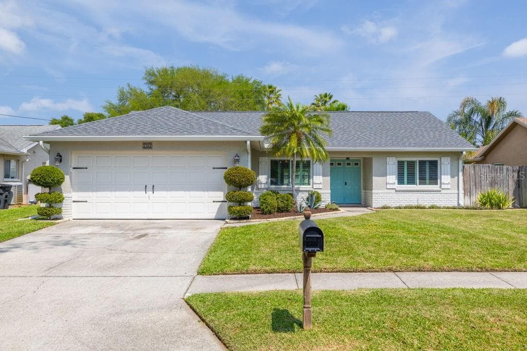 2162 CYPRESS POINT DRIVE N CLEARWATER, FL 33763