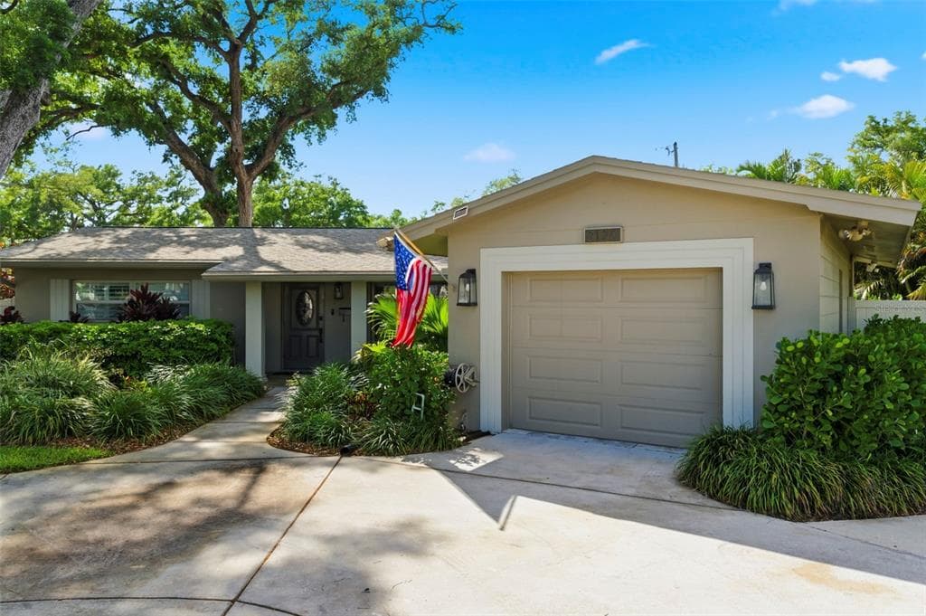 3120 PARK STREET N ST PETERSBURG, FL 33710