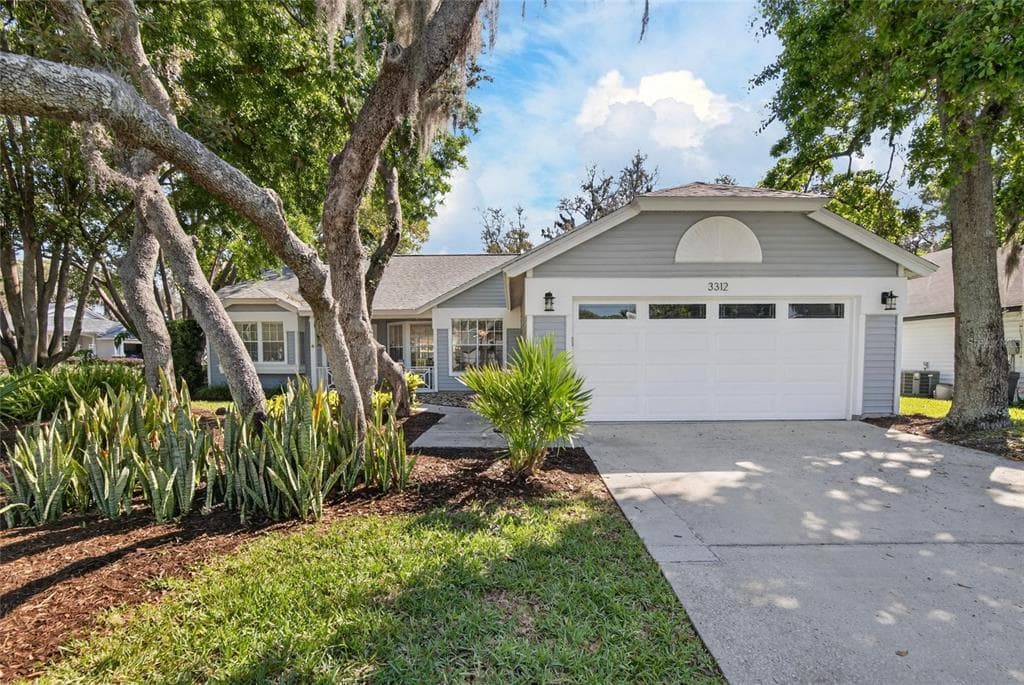 3312 SILVERPOND DRIVE PLANT CITY, FL 33566