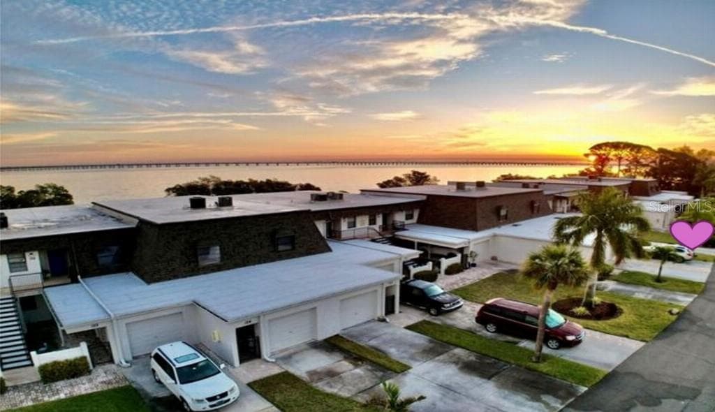 2980 HAINES BAYSHORE ROAD UNIT 109 CLEARWATER, FL 33760