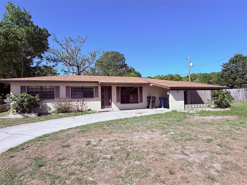 1219 JULIAN LANE DRIVE TAMPA, FL 33619