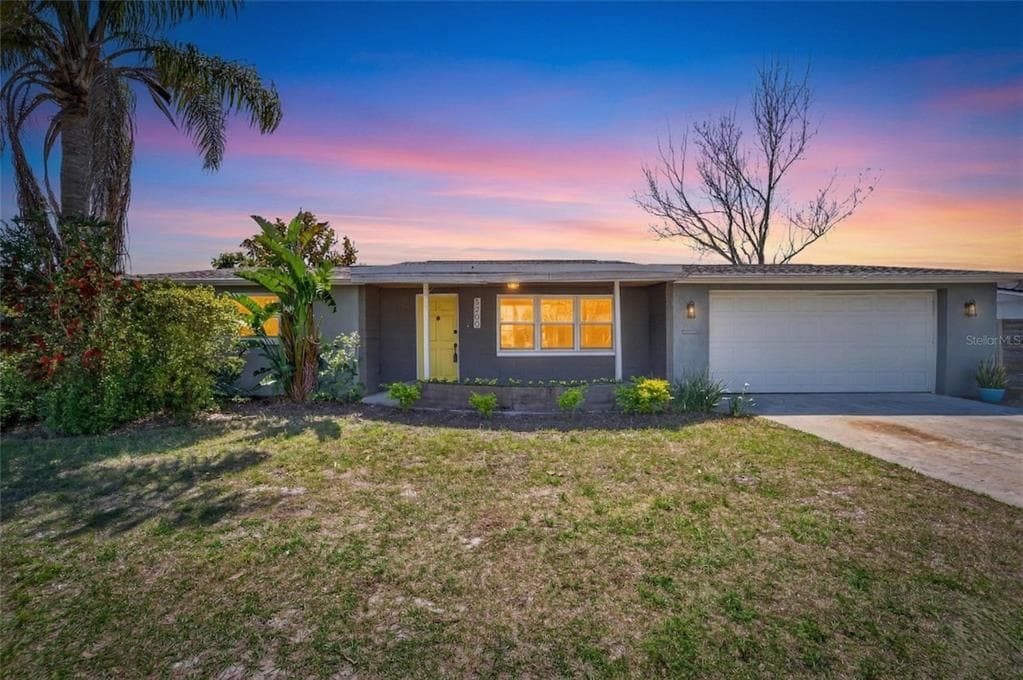 5300 FALCON DRIVE HOLIDAY, FL 34690