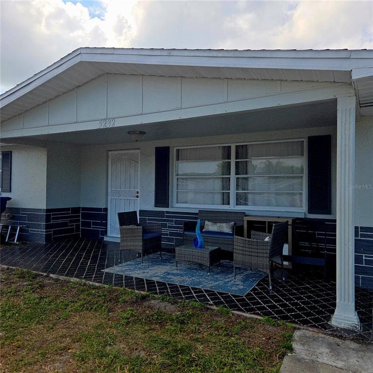 5232 SOARROW DRIVE HOLIDAY, FL 34690