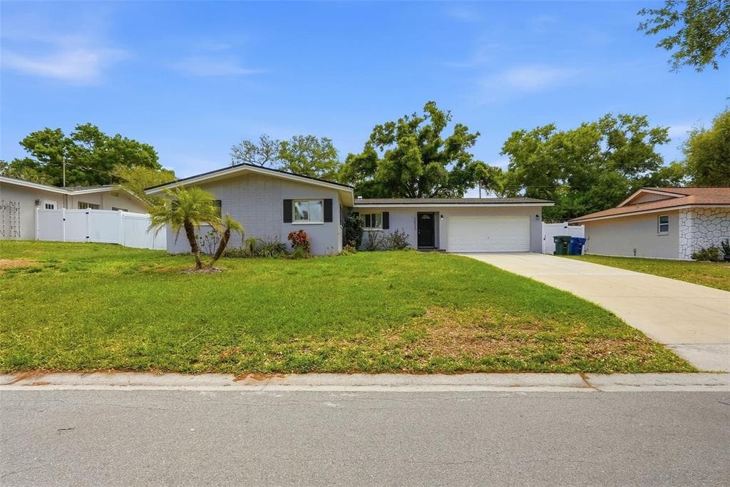 3012 HICKORY DRIVE