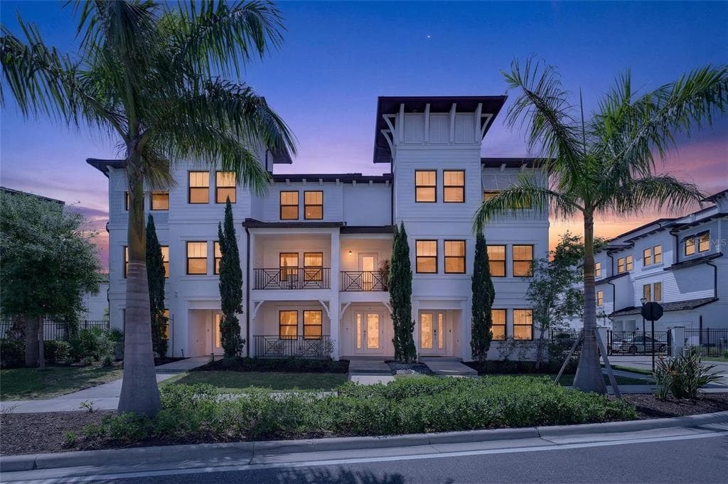 5351 BRIDGE STREET UNIT 15 TAMPA, FL 33611