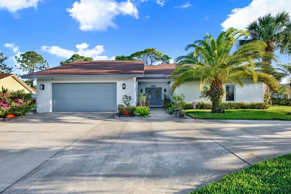 4303 MIDDLE LAKE DRIVE TAMPA, FL 33624
