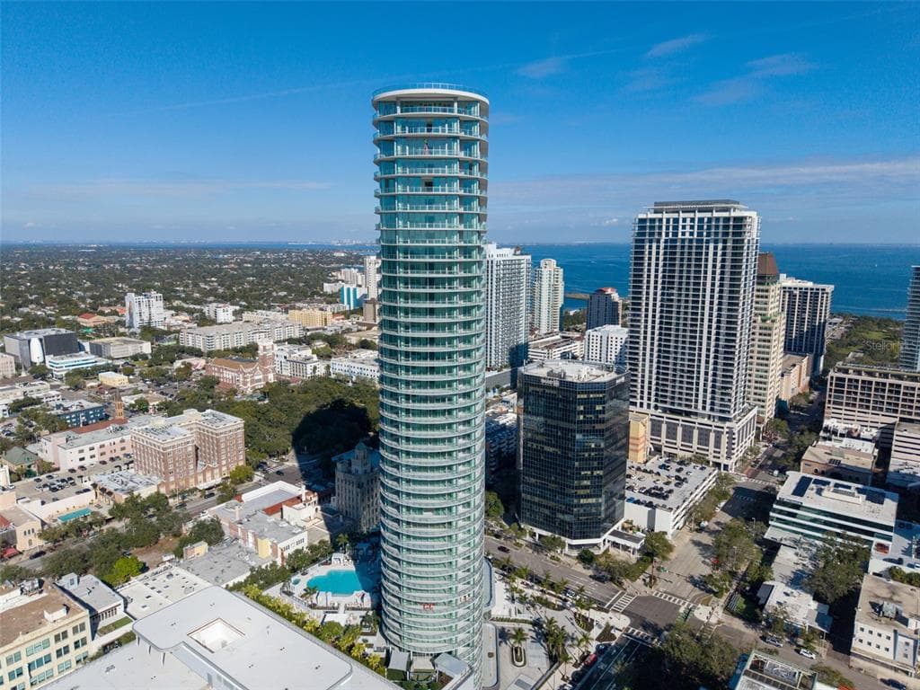 400 CENTRAL AVENUE UNIT 3401