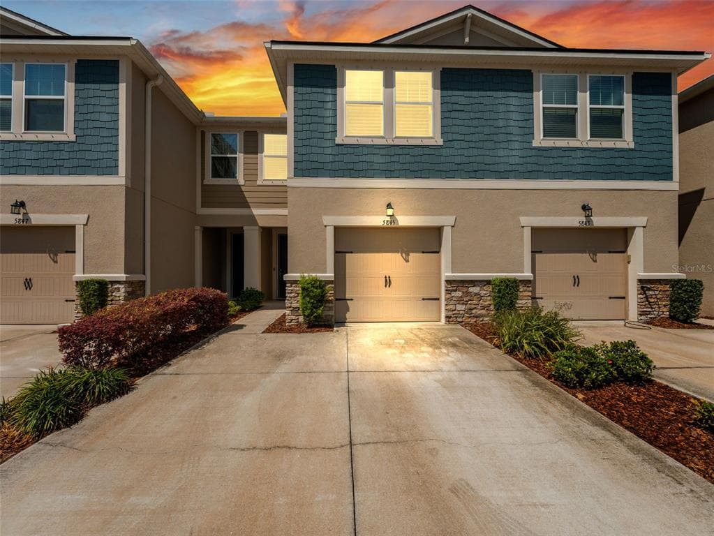 5845 GRAND SONATA TAMPA, FL 33558