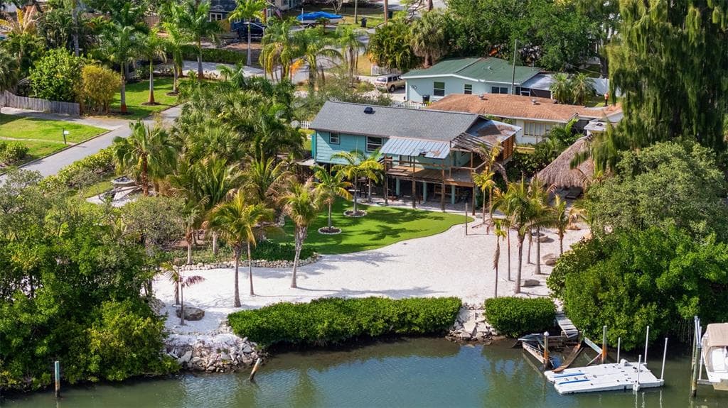 2700 44TH STREET S GULFPORT, FL 33711