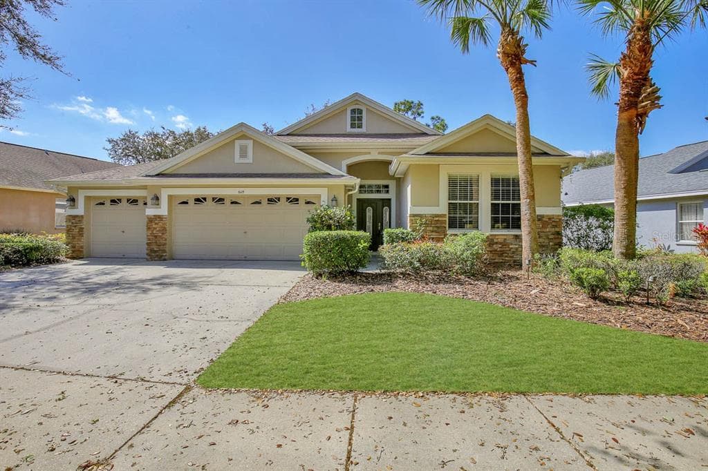 6115 GANNETDALE DRIVE LITHIA, FL 33547