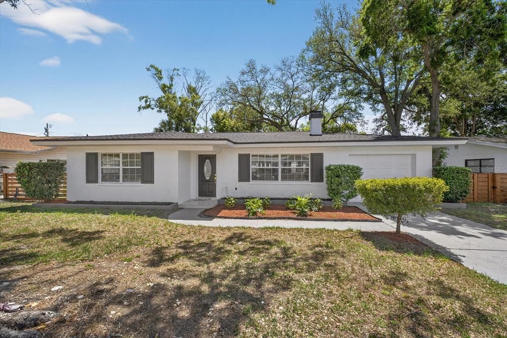 1465 PARKWOOD STREET CLEARWATER, FL 33755