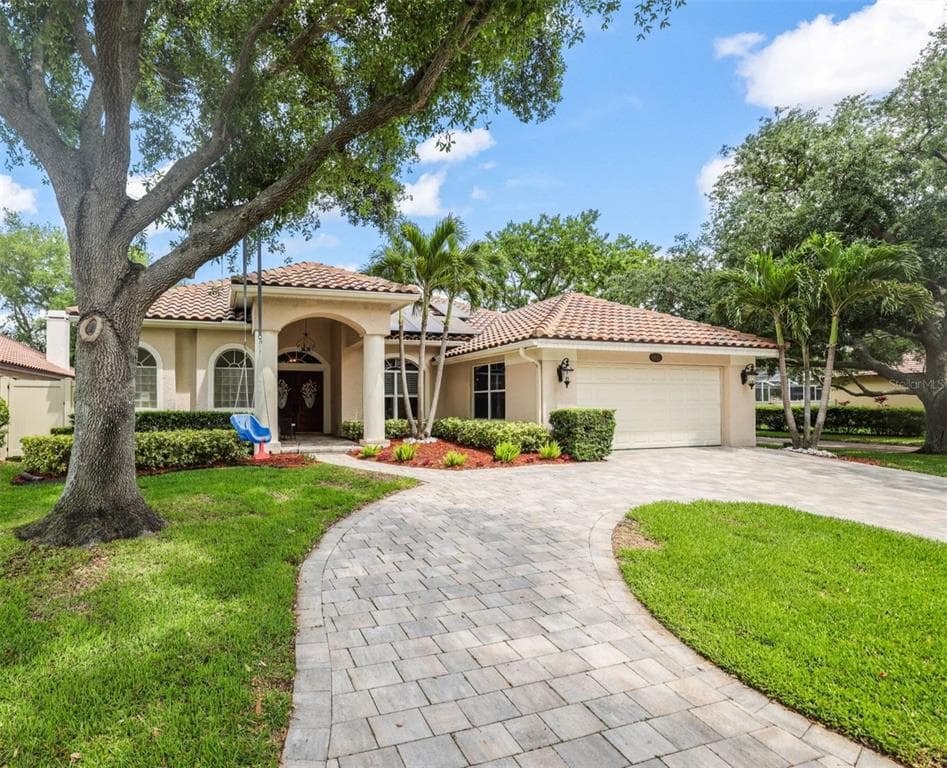 4802 QUEEN PALM TERRACE NE ST PETERSBURG, FL 33703