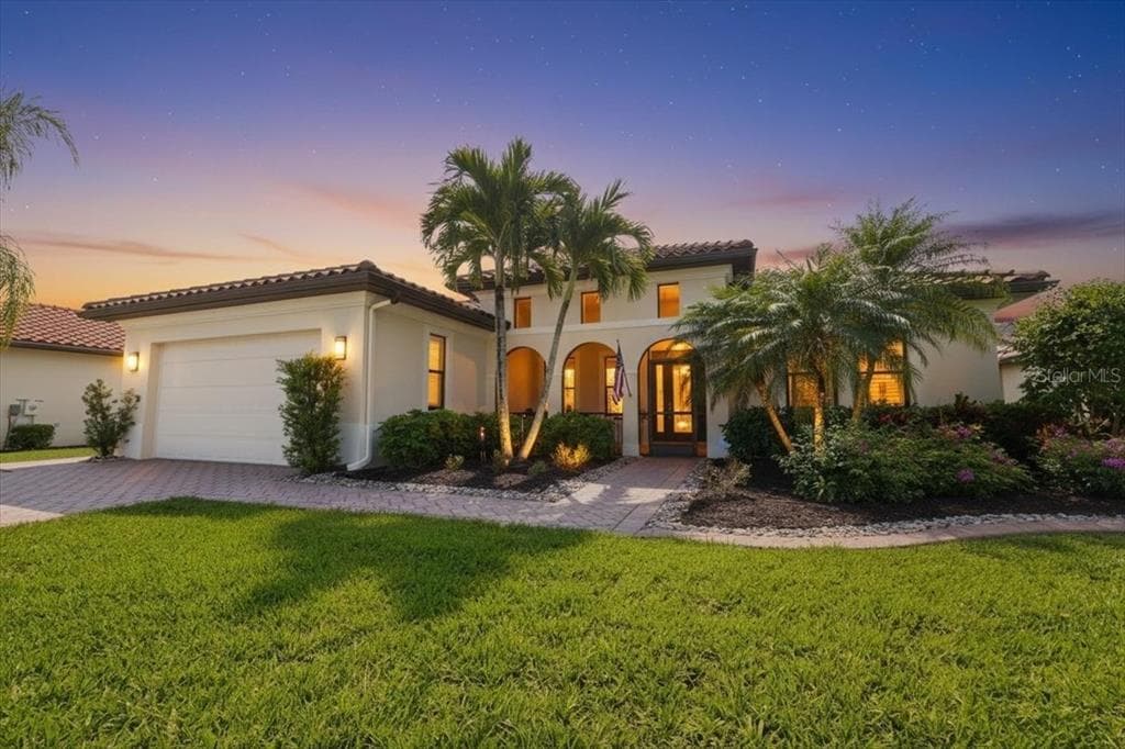 10181 BELCREST BOULEVARD FORT MYERS, FL 33913