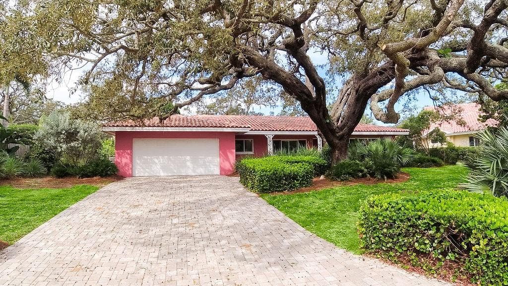 308 PALMETTO LANE LARGO, FL 33770