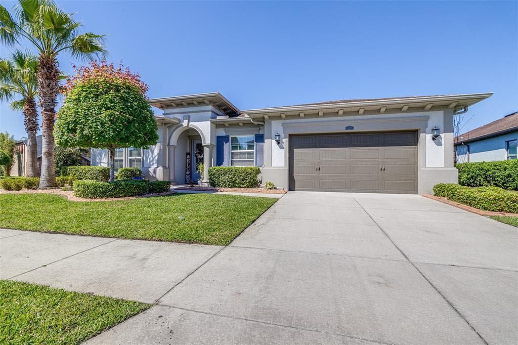 2397 GWYNHURST BOULEVARD WESLEY CHAPEL, FL 33543