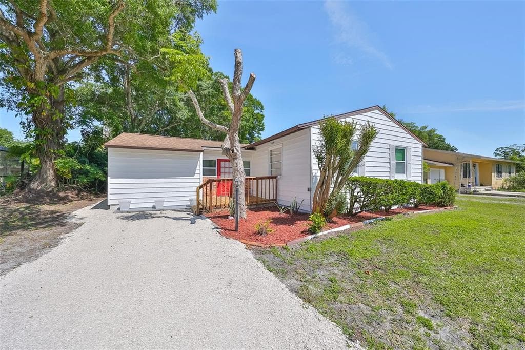 5117 N ROME AVENUE TAMPA, FL 33603