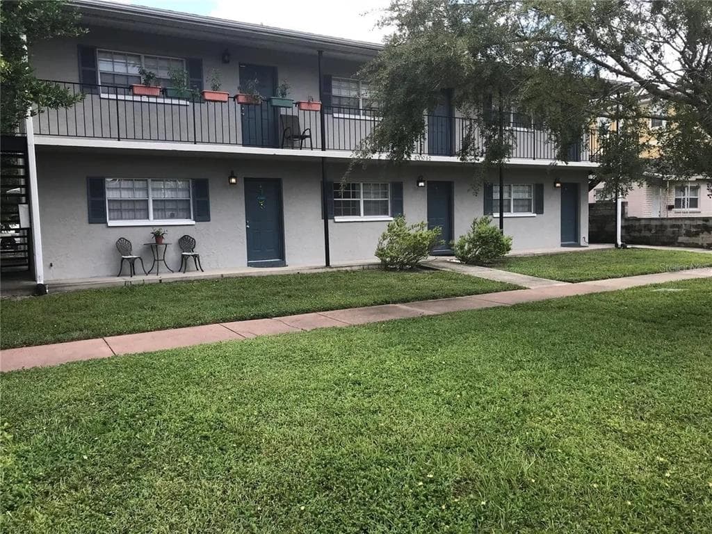 4209 W NORTH A STREET UNIT 1/2