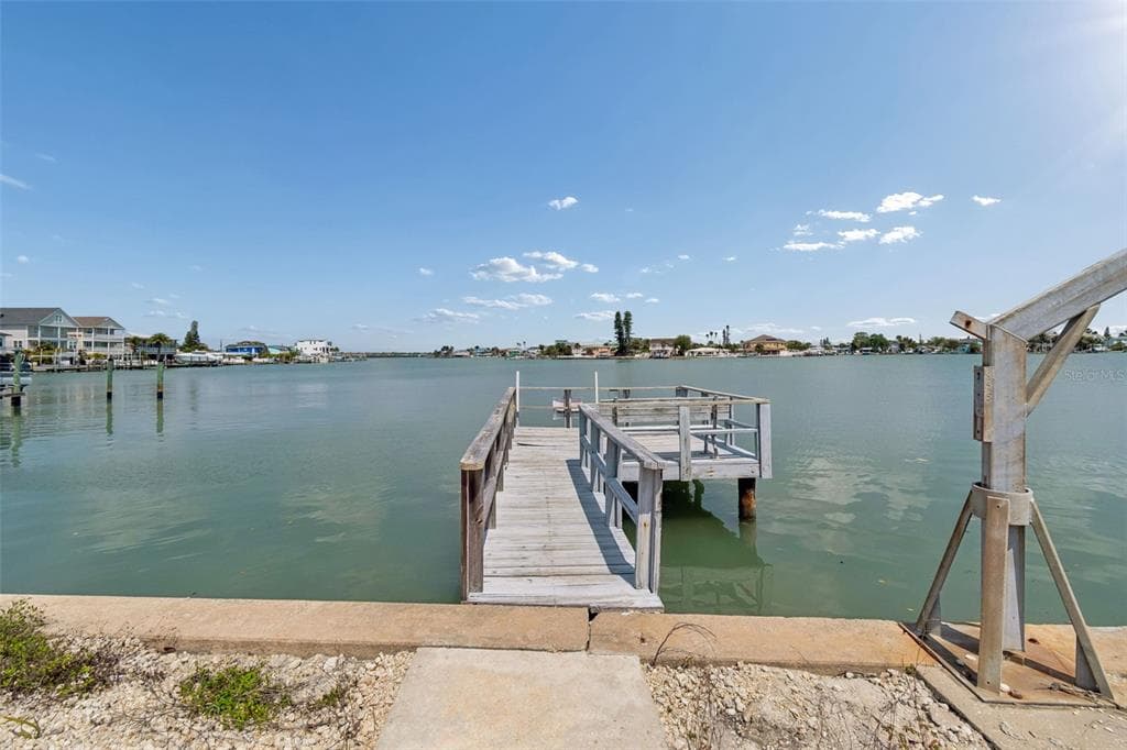 14257 N BAYSHORE DRIVE MADEIRA BEACH, FL 33708