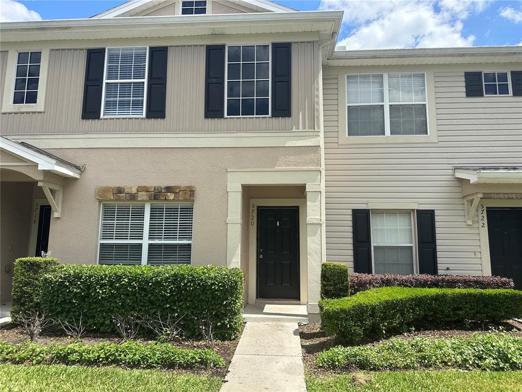 5720 FISHHAWK RIDGE DRIVE LITHIA, FL 33547