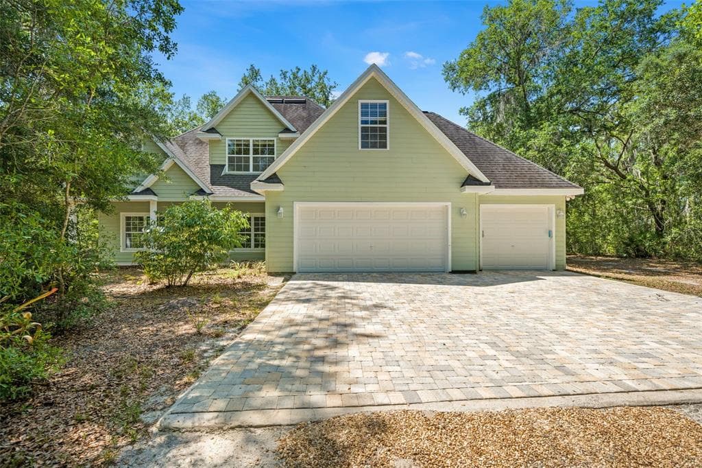 23305 JUNE BUG TRAIL BROOKSVILLE, FL 34602