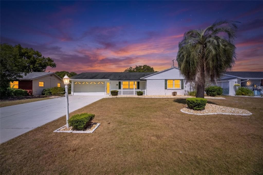 1210 VALLEY FORGE BLVD UNIT 9 SUN CITY CENTER, FL 33573