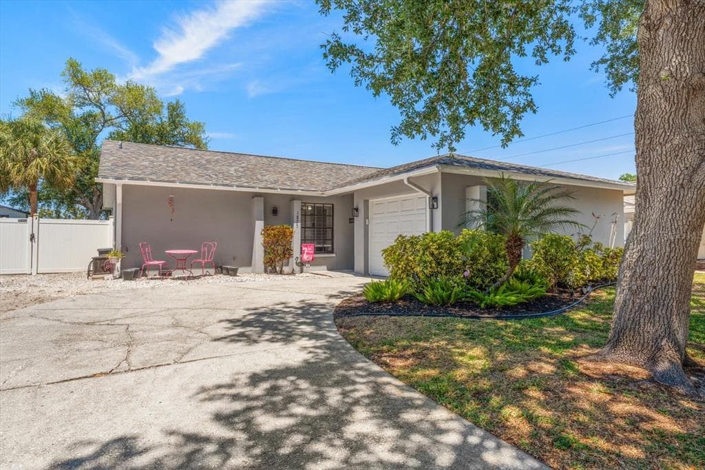 1875 ARBOR DRIVE S PALM HARBOR, FL 34683