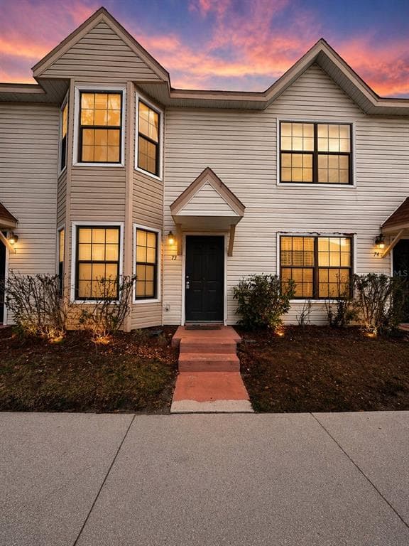 2302 MAKI ROAD UNIT 73 PLANT CITY, FL 33563