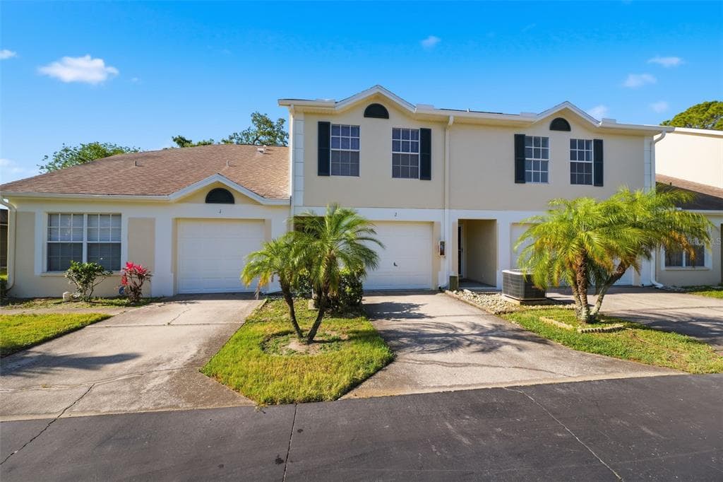 682 GREEN VALLEY ROAD UNIT C2 PALM HARBOR, FL 34683