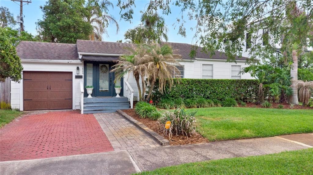 1809 FLORINDA DRIVE ORLANDO, FL 32804