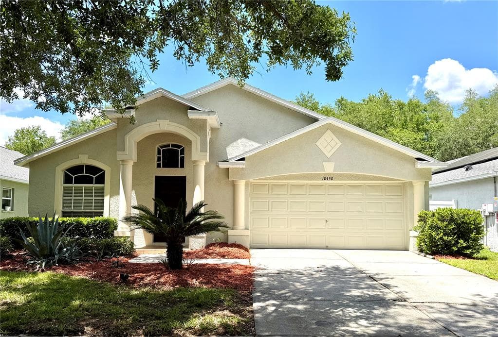 10450 LUCAYA DRIVE TAMPA, FL 33647