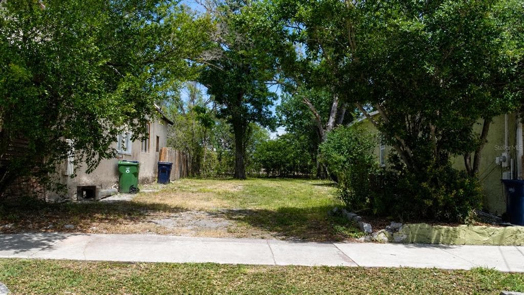 2308 E 11TH AVENUE TAMPA, FL 33605