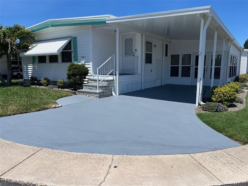 351 KING PALM STREET LARGO, FL 33778