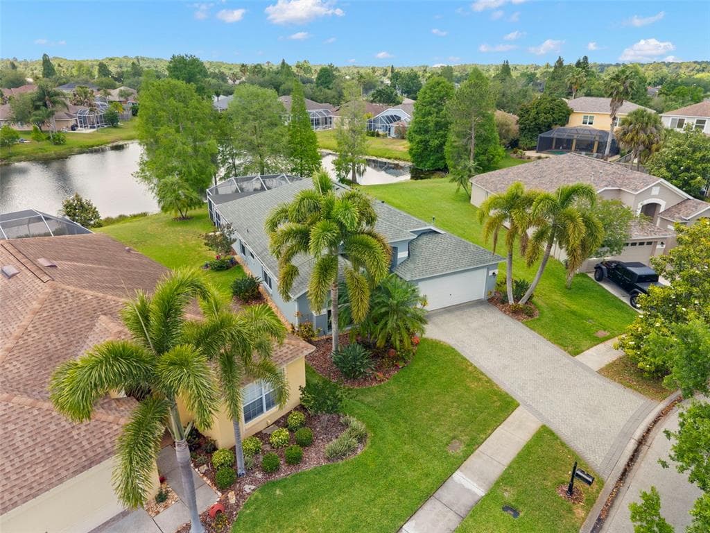 9948 STOCKBRIDGE DRIVE TAMPA, FL 33626