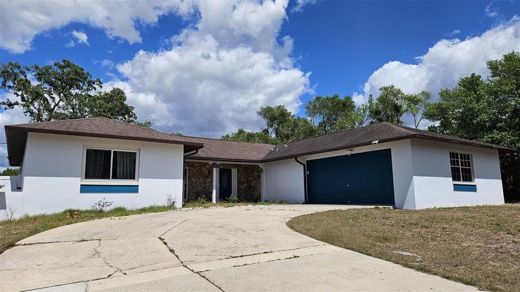 1524 NEWHOPE ROAD SPRING HILL, FL 34606