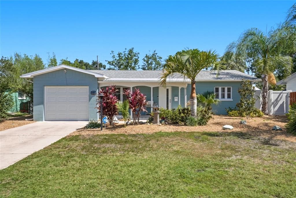743 43RD AVENUE NE ST PETERSBURG, FL 33703