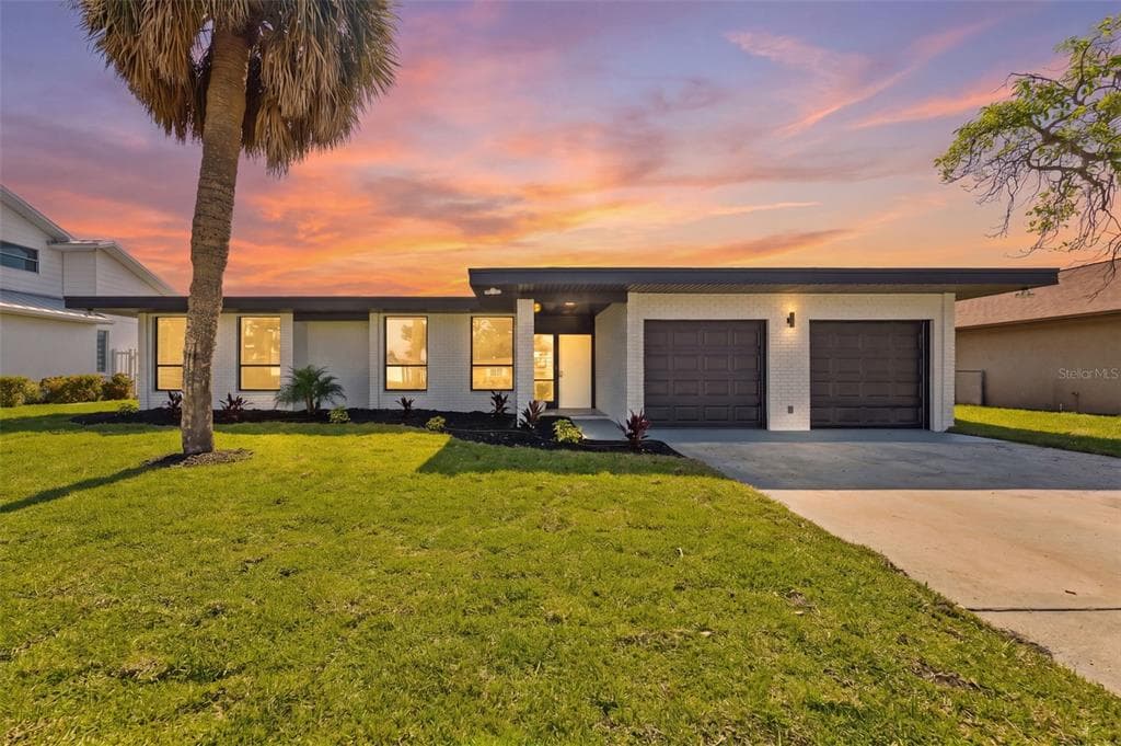 3917 E EDEN ROC CIRCLE