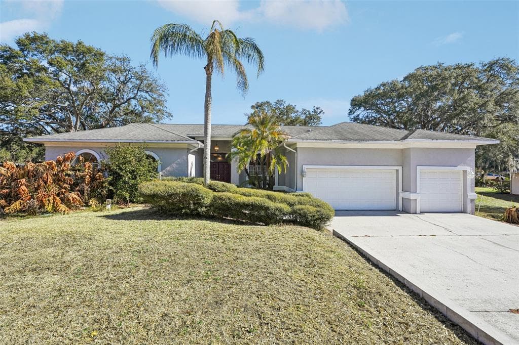 918 ACADEMY DRIVE