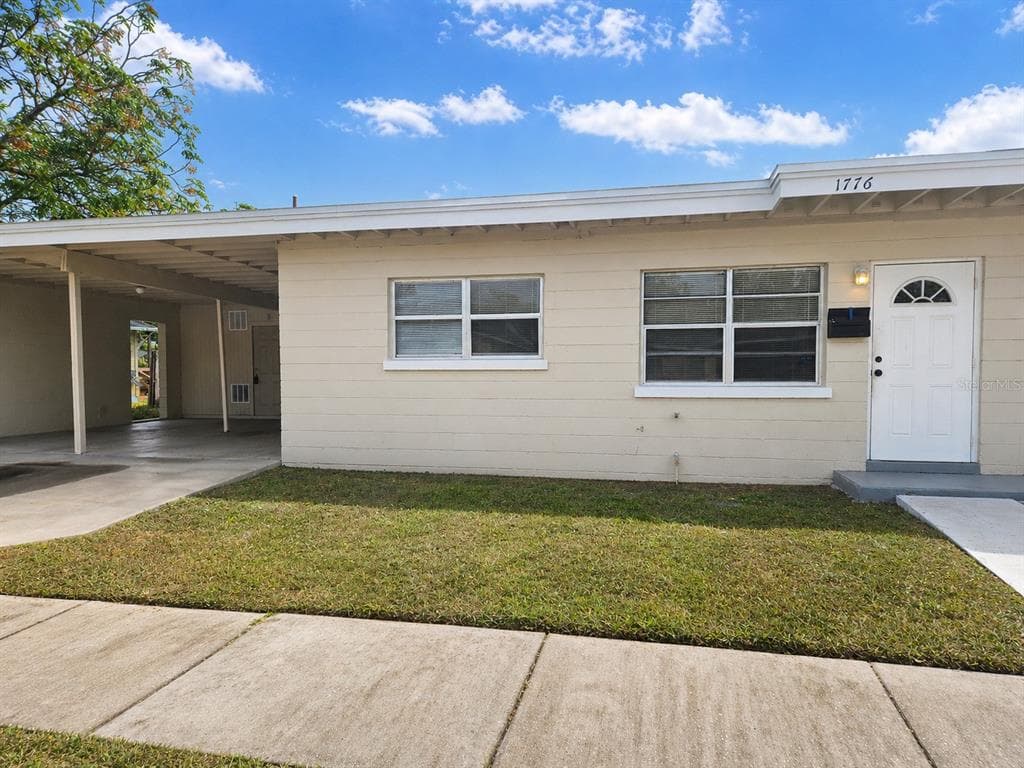 1778 YALE STREET S ST PETERSBURG, FL 33712