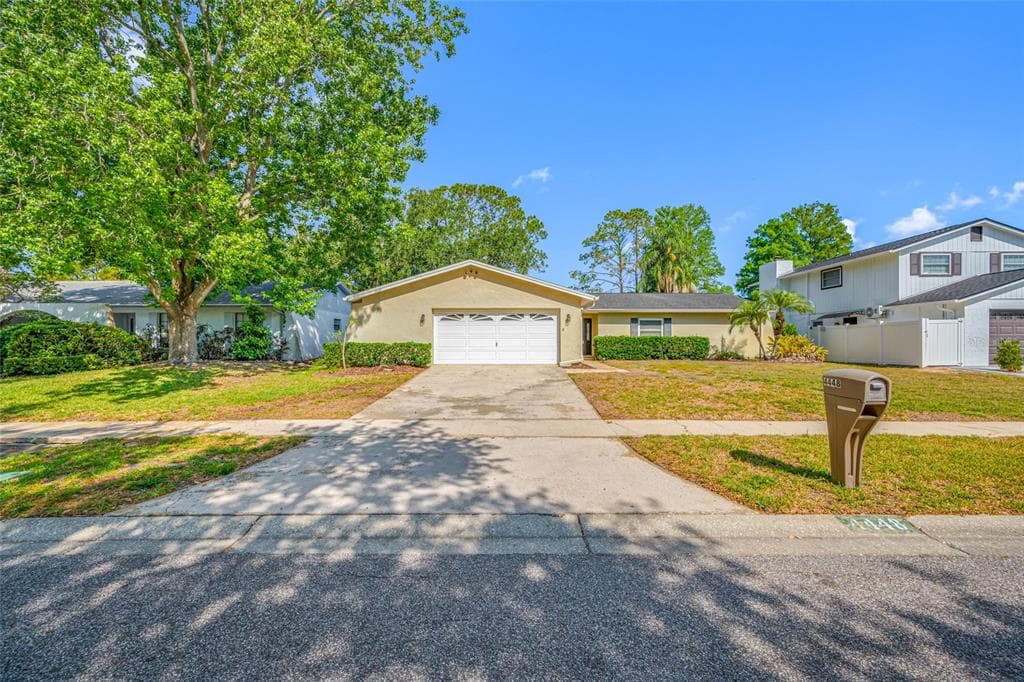 4448 RANCHWOOD LANE TAMPA, FL 33624