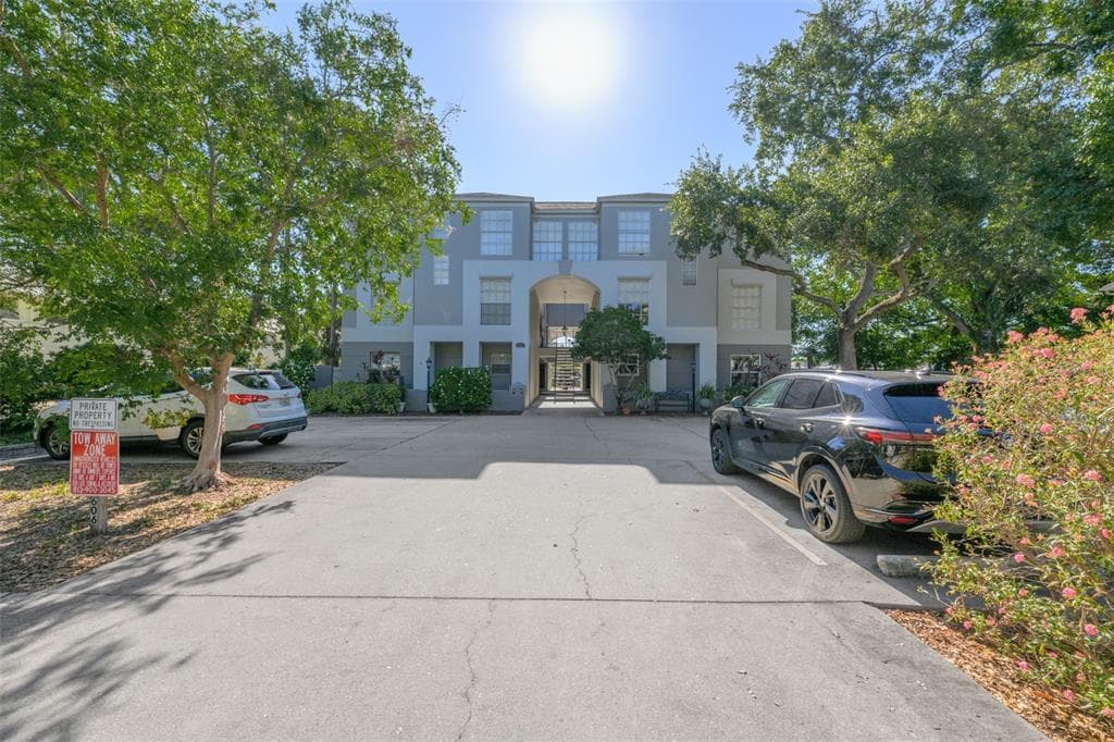 606 S GLEN AVENUE UNIT 10