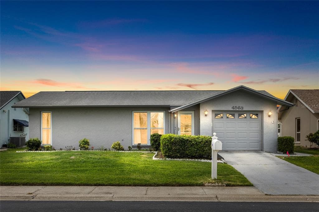 4563 GREAT LAKES DRIVE S CLEARWATER, FL 33762
