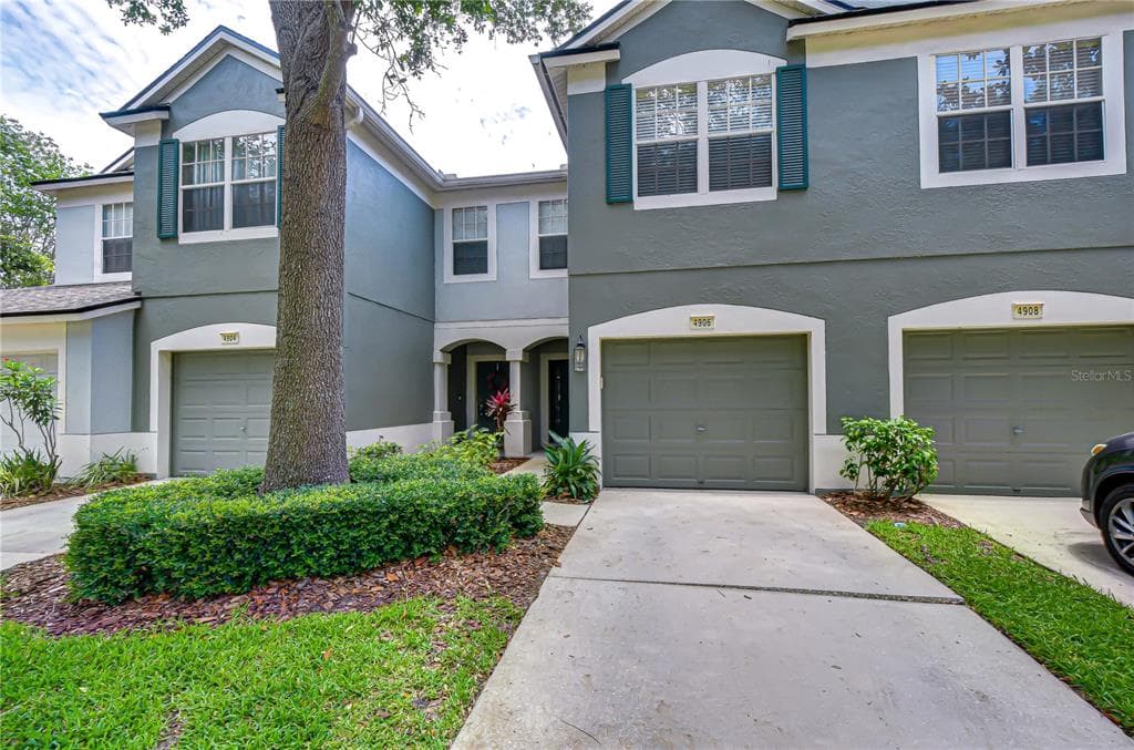 4906 CHATHAM GATE DRIVE RIVERVIEW, FL 33578