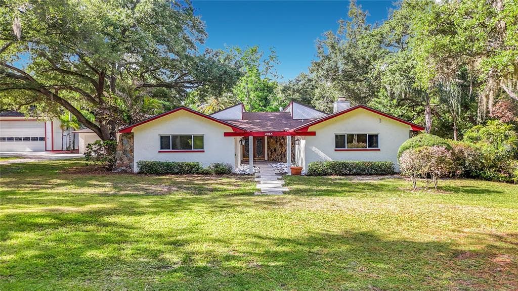 2065 BRADY DRIVE DUNEDIN, FL 34698