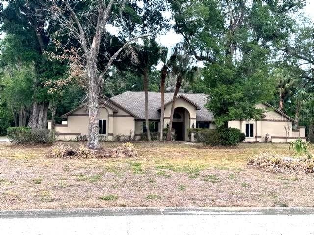 911 CENTERBROOK DRIVE BRANDON, FL 33511